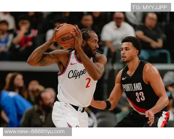 哈登盛赞小卡为时代天才球员其投篮机会掌握在自己手中